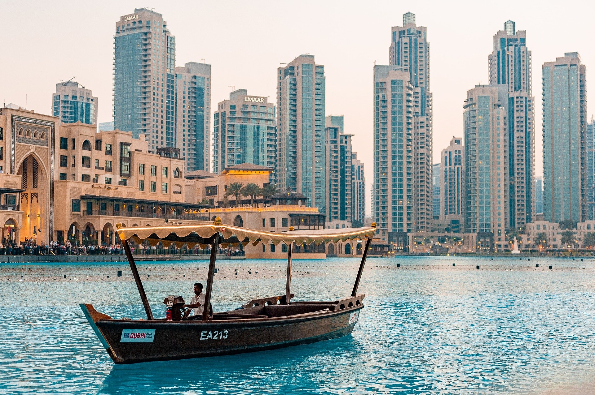 Dubai on a budget – 5 tips that will save you a lot!