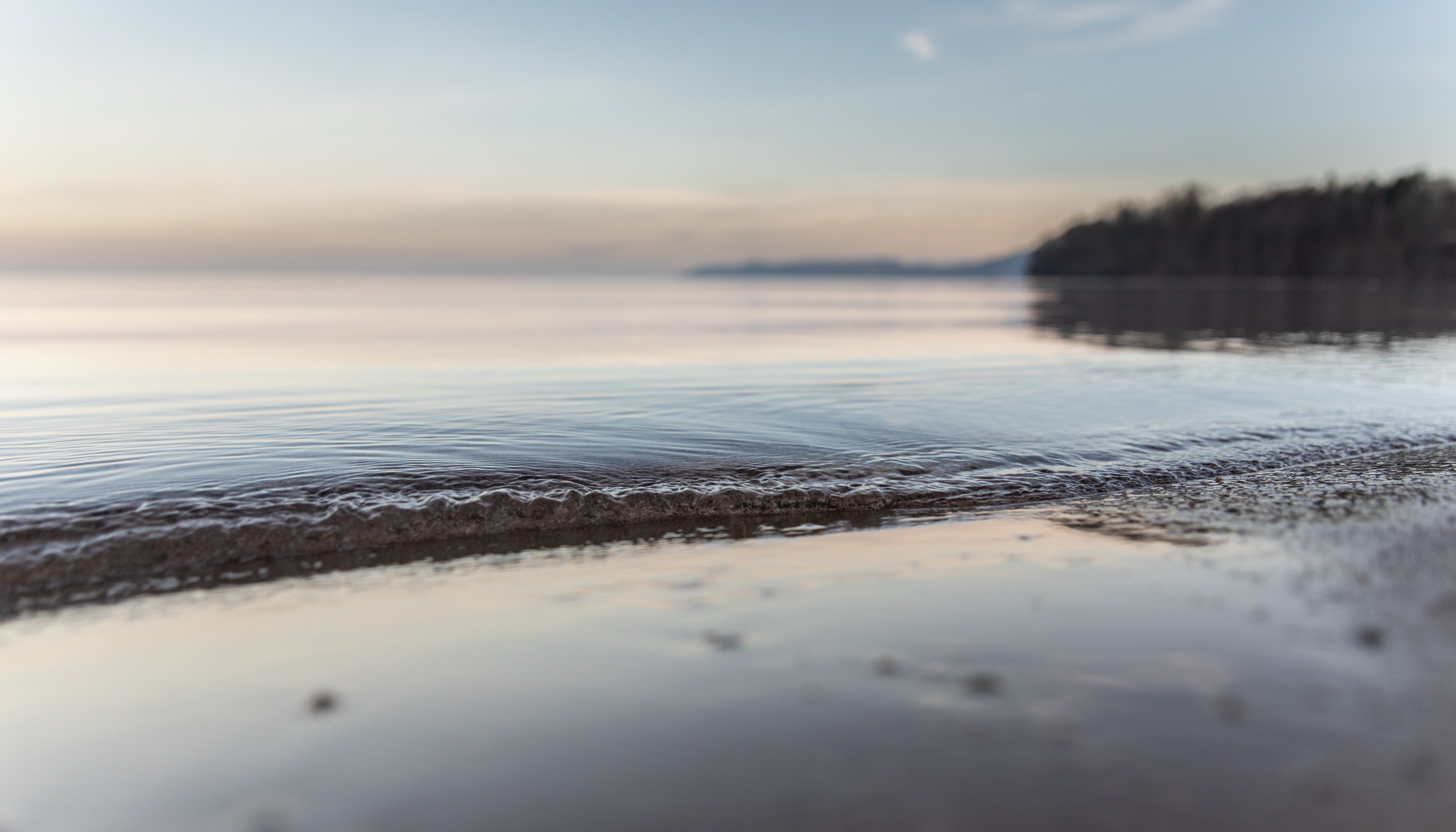 A sea view somewhere during Scandinavia road trips in a group.