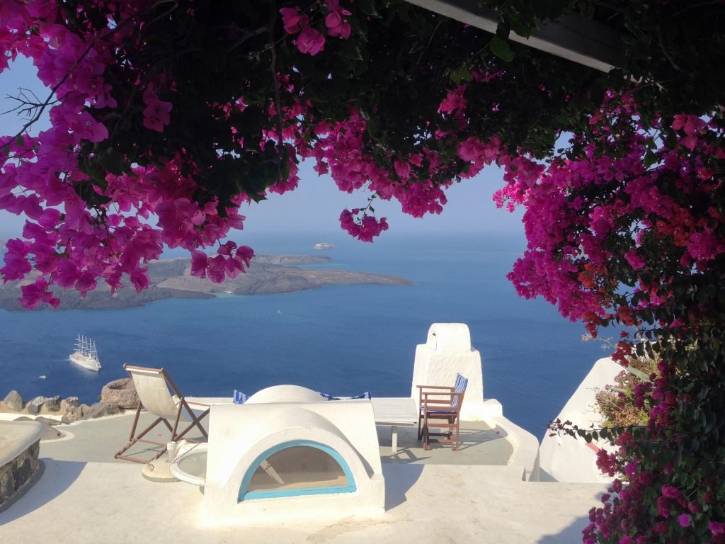 A classic cave home on the island of Santorini in Greece