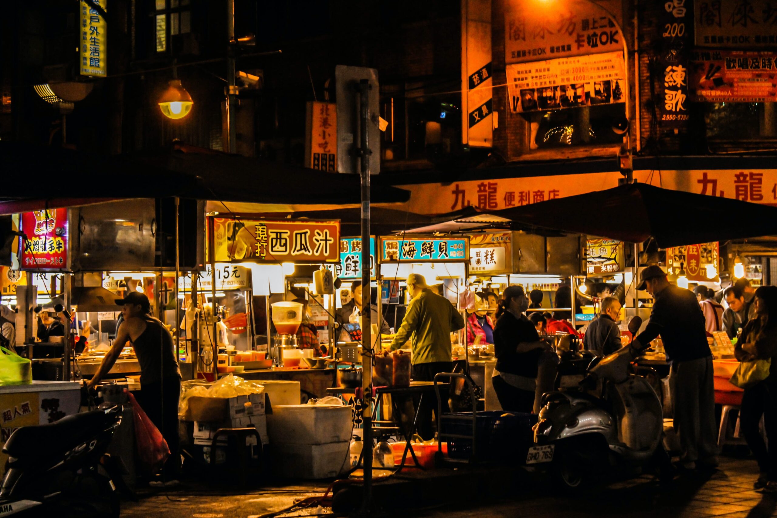 Cheap street foods, perfect for your Taiwan budget travel
