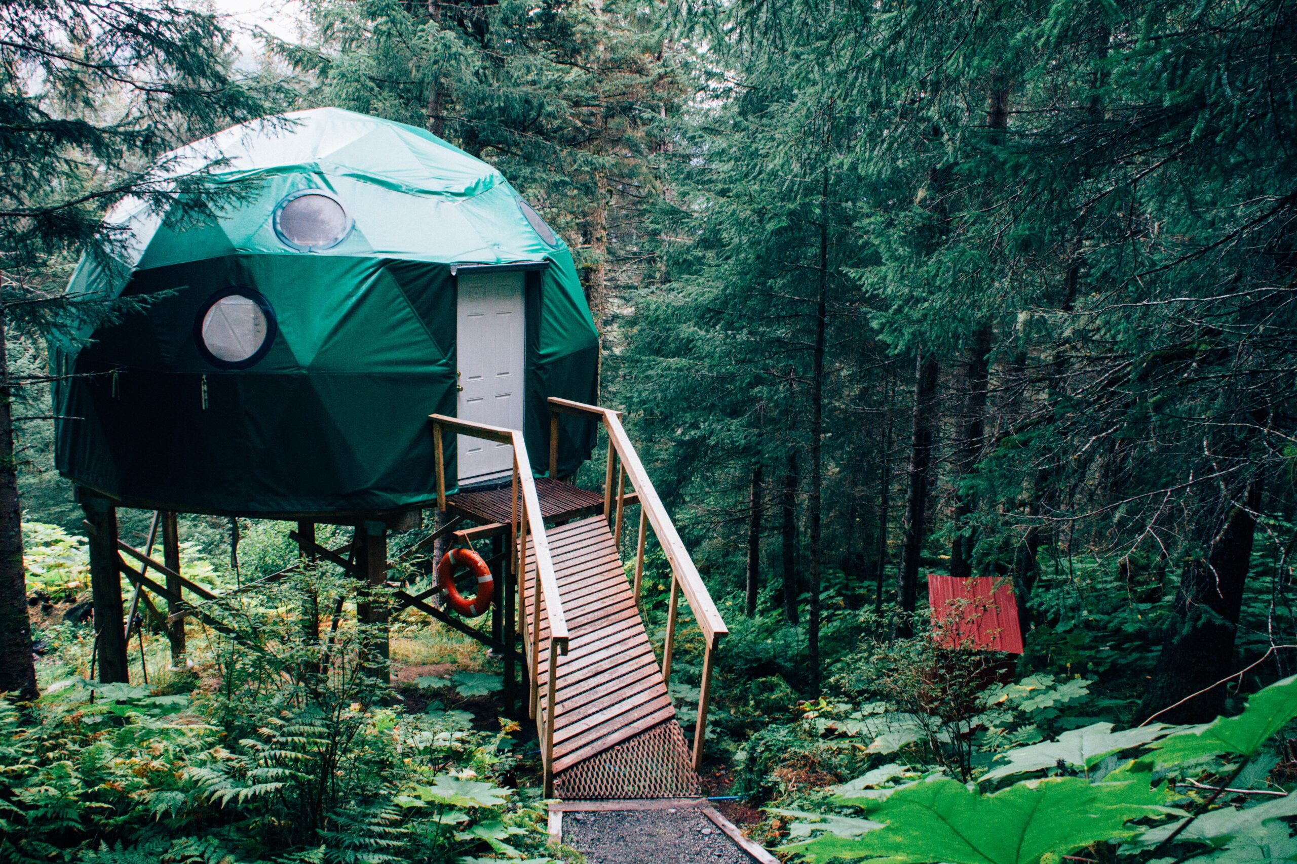 Disocover your next destination with these unusual Airbnbs worldwide