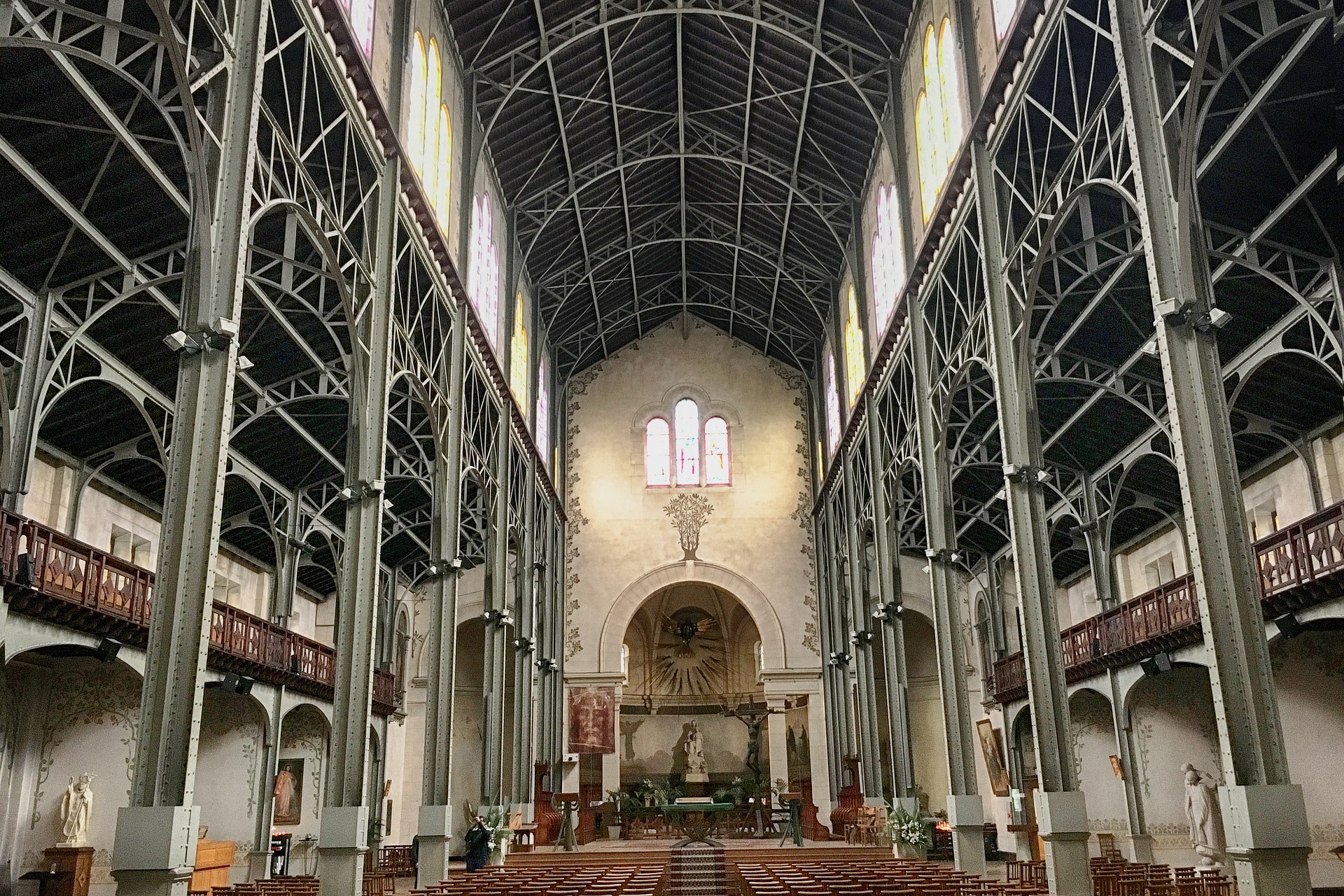 Église Notre-Dame du Travail Paris hidden gems