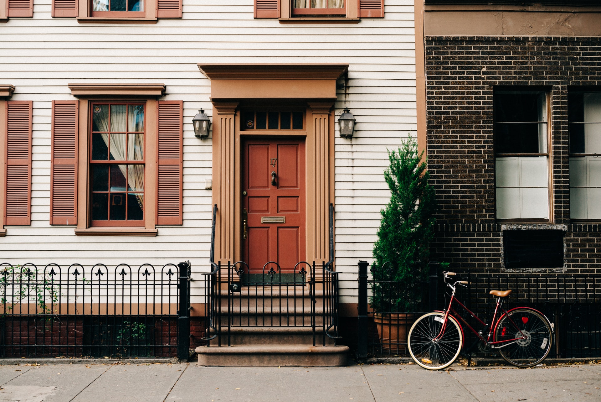 One of hidden gems in New York is located in the Upper West Side, the Pomander Walk
