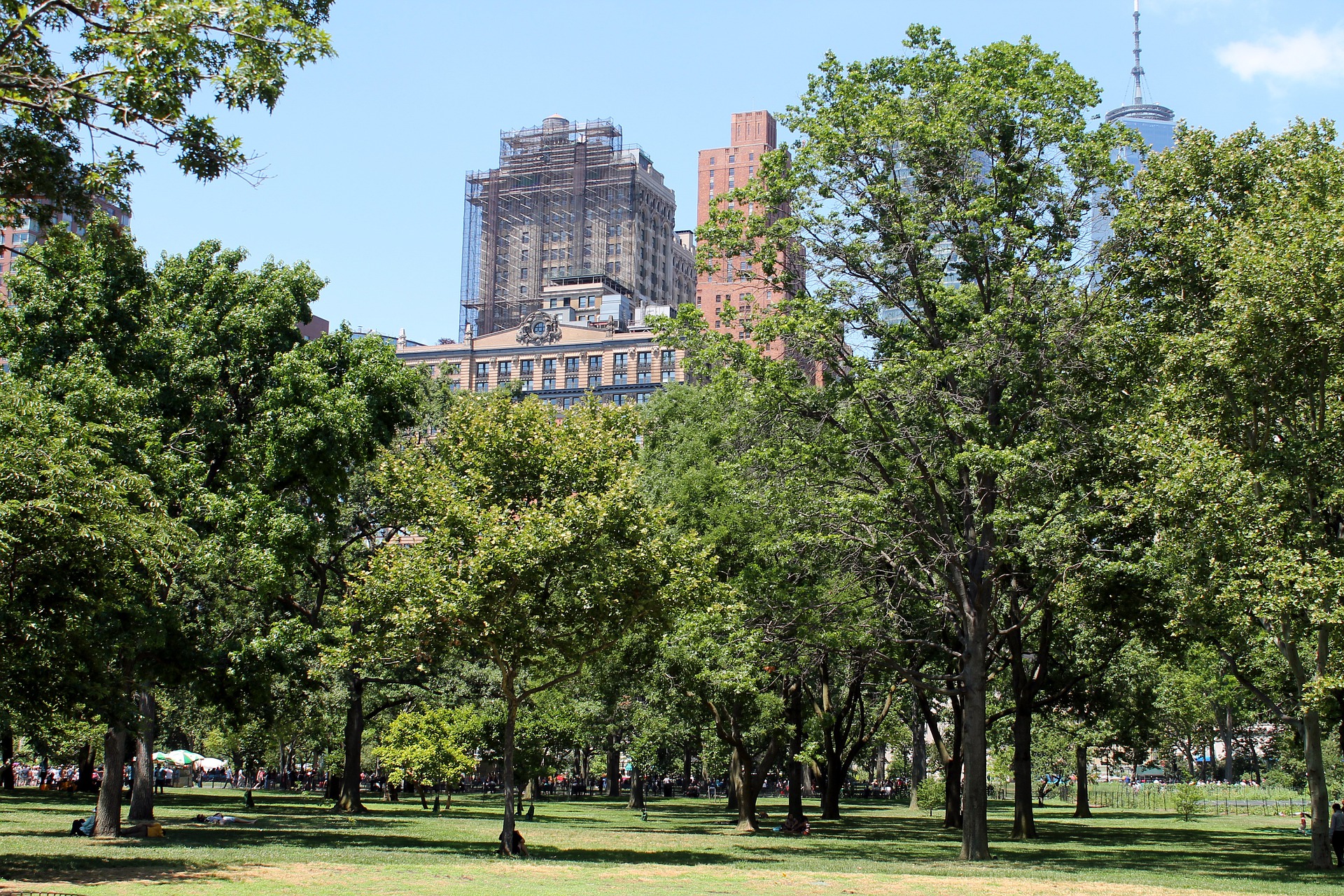 The serene Battery Park acquires its place as one of the must-visit New York hidden gems
