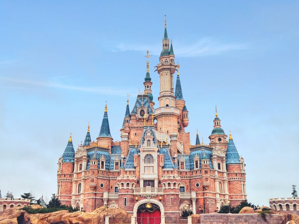 ein Foto von dem berühmten Disney Schloss in der Disney World in Florida, USA.