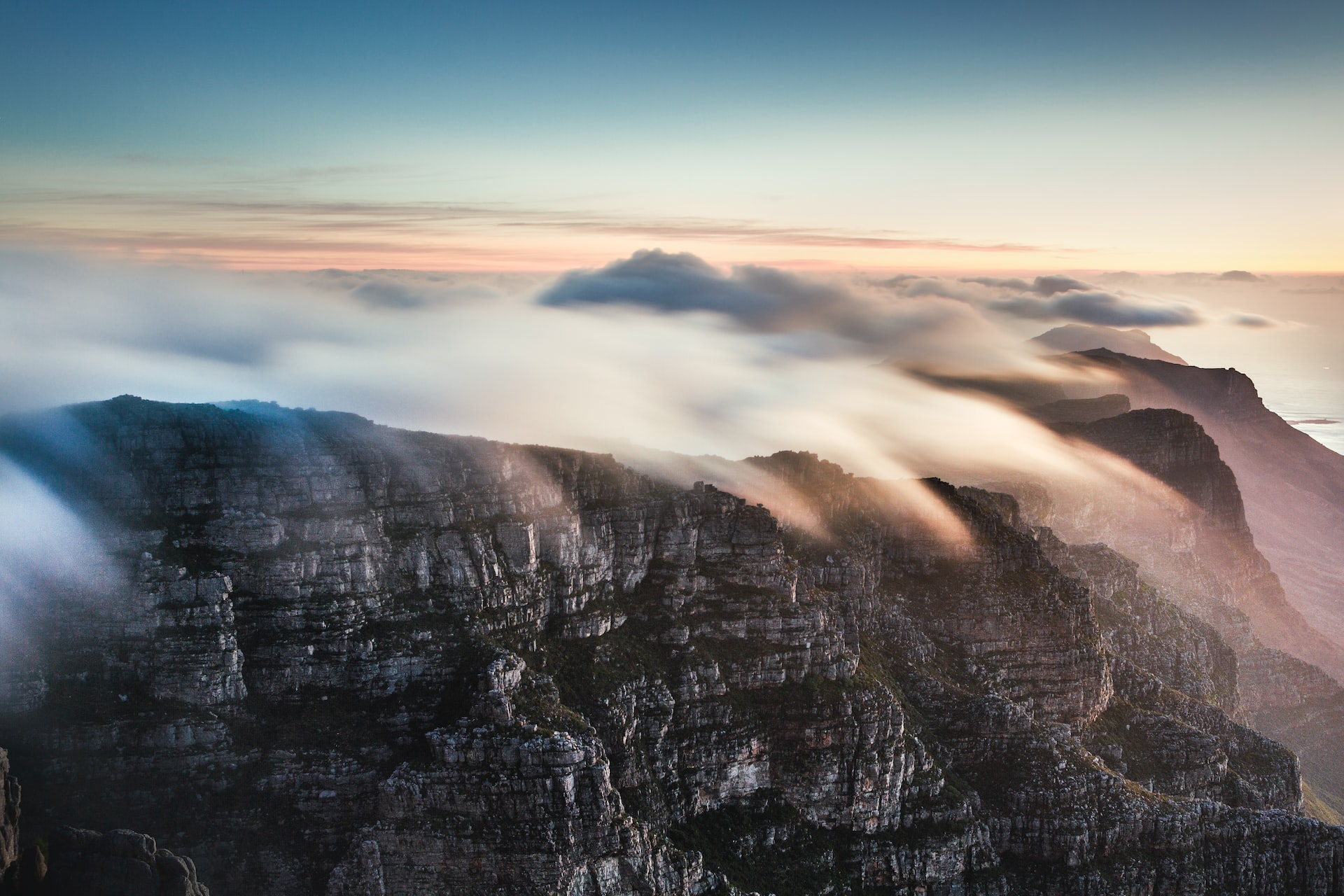 africa bucket list hike table mountain 
