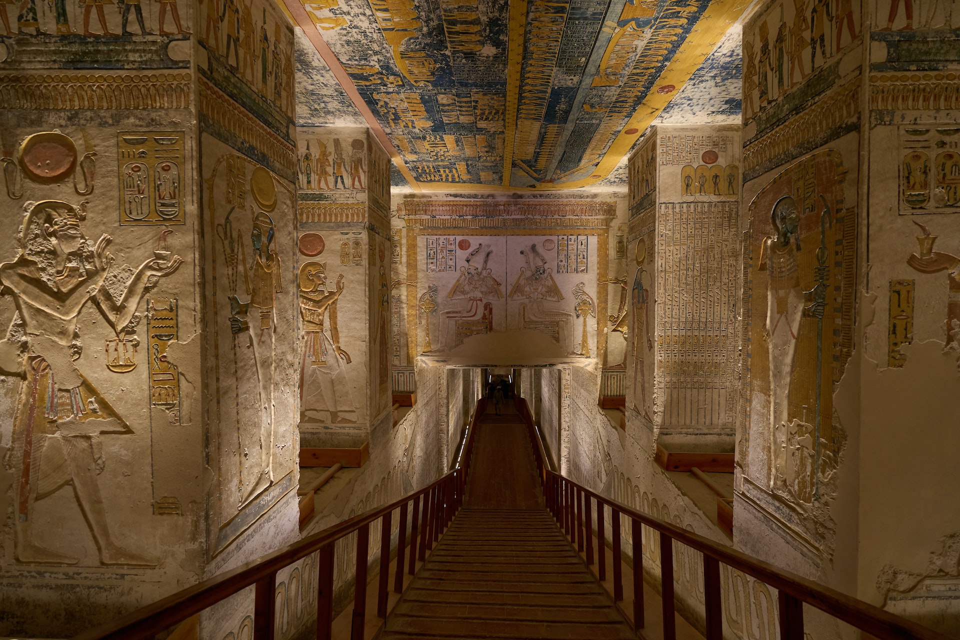 tombs of the valley of the kings things to do in egypt