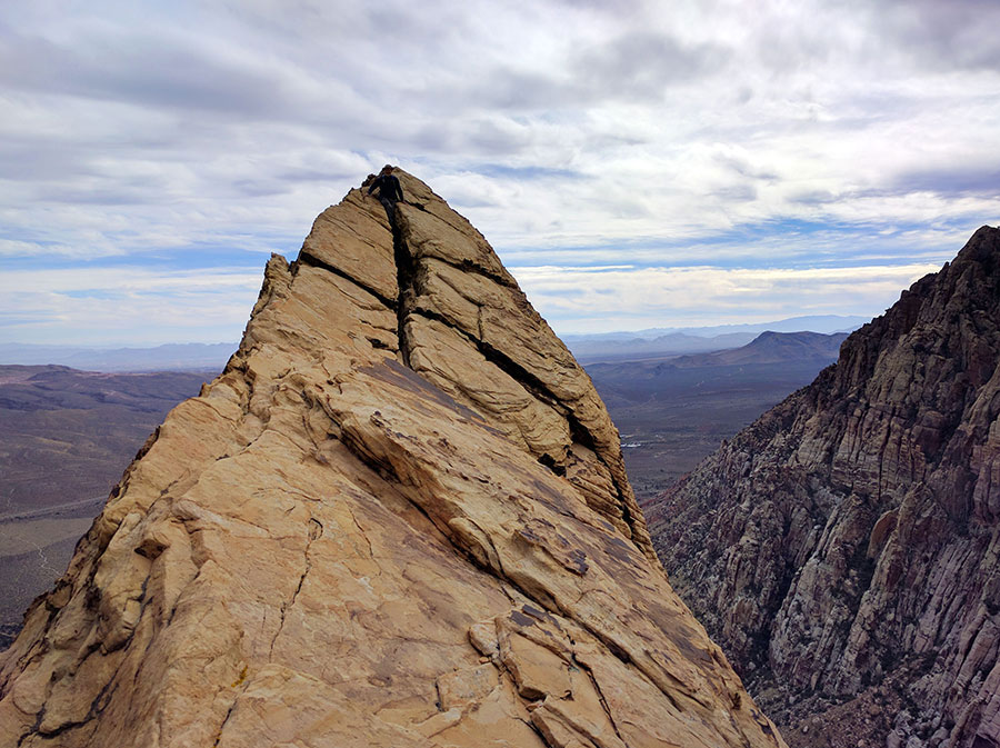 white pinnacle peak