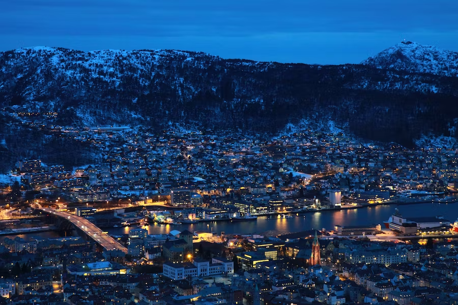 bergen norway travel in february 2023