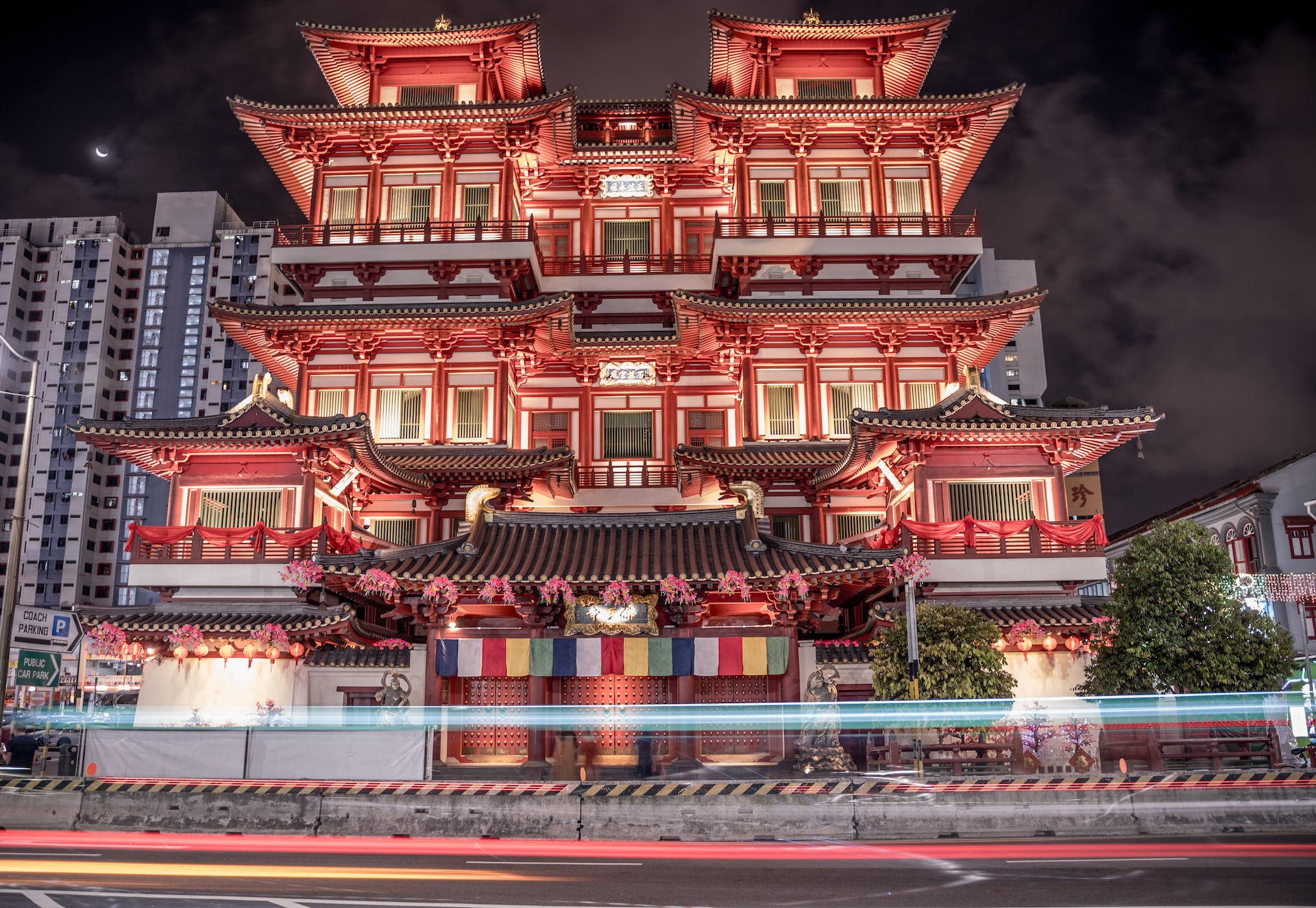 singapore travel guide visit chinatown
