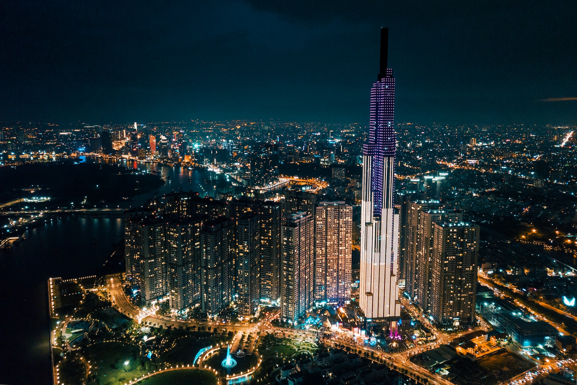 City lights from the Bitexco Financial Tower
