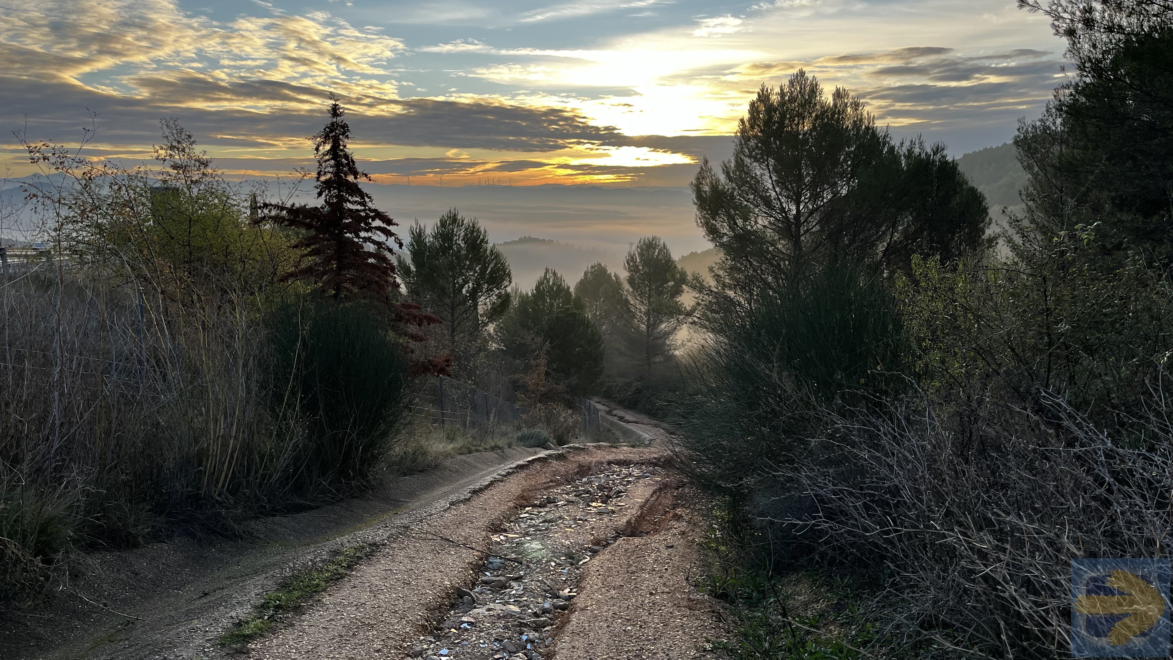 camino de santiago camping in europe