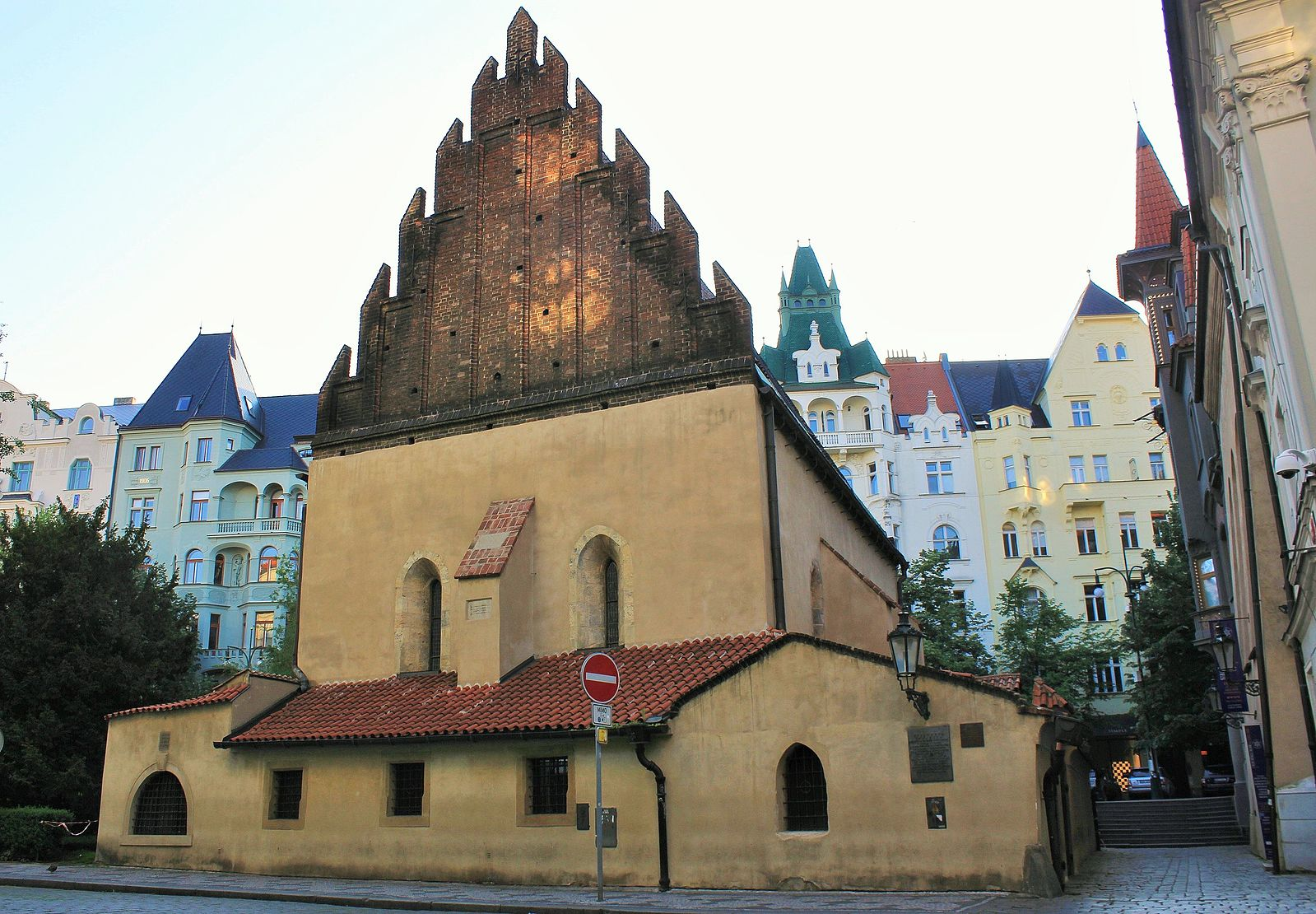 the old-new synagogue prague