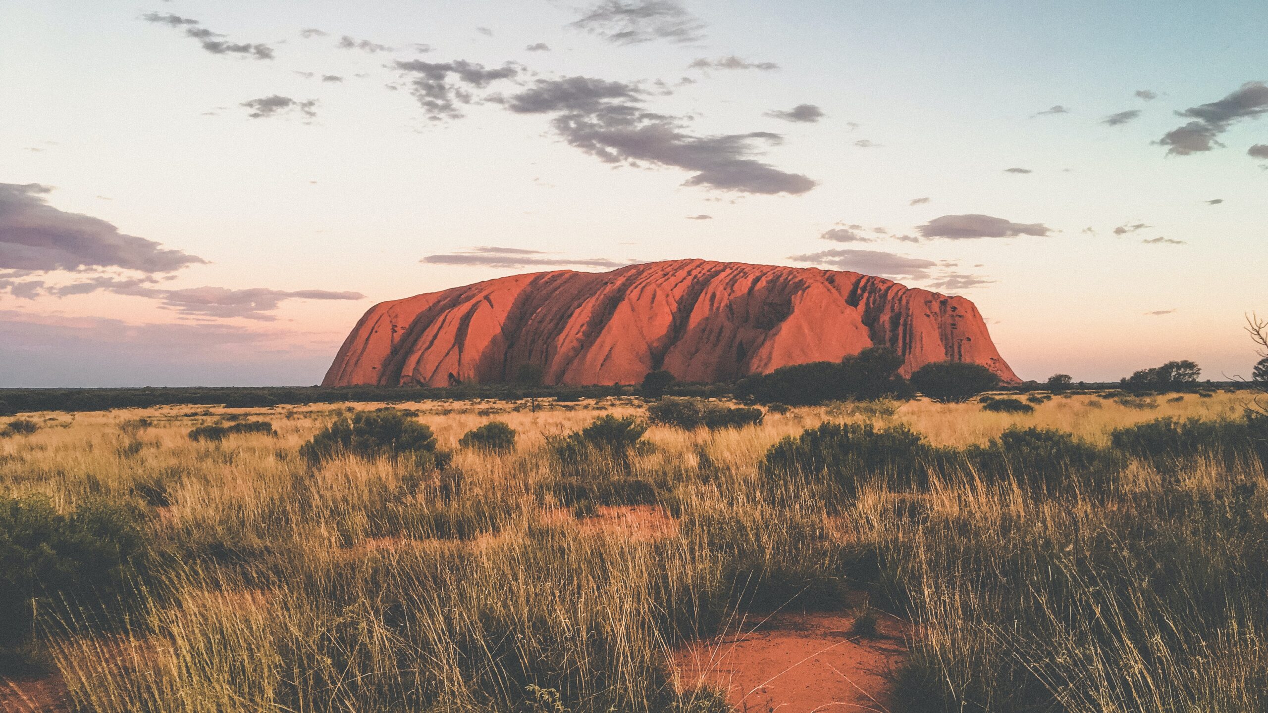 No Australia Travel Guide would be complete without the Uluru