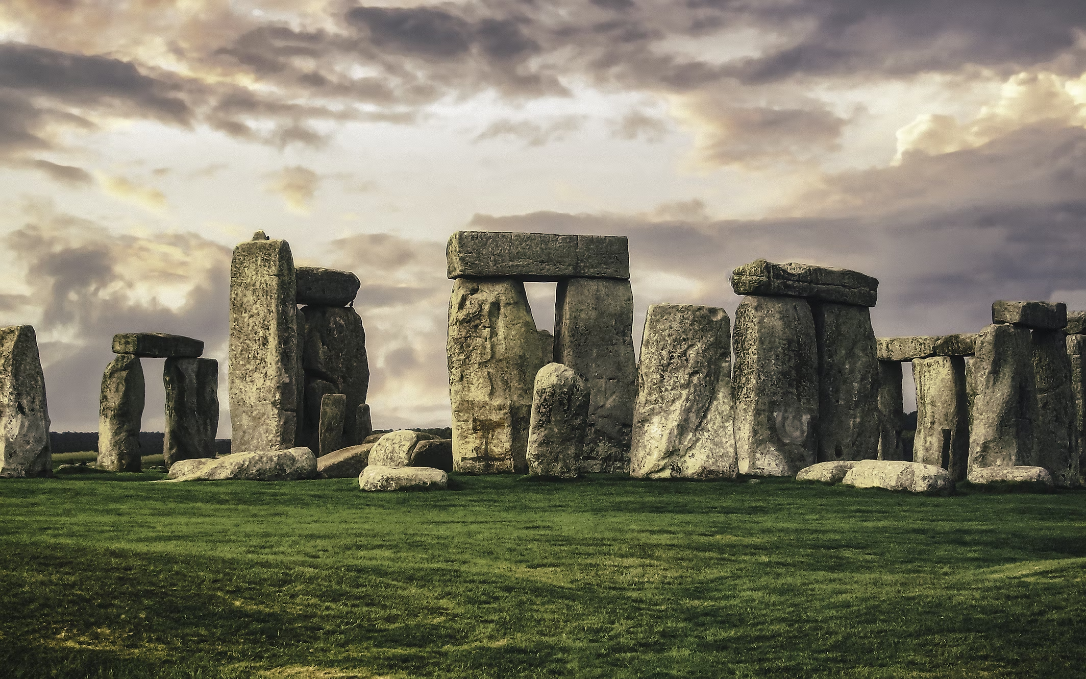 stonehenge uk