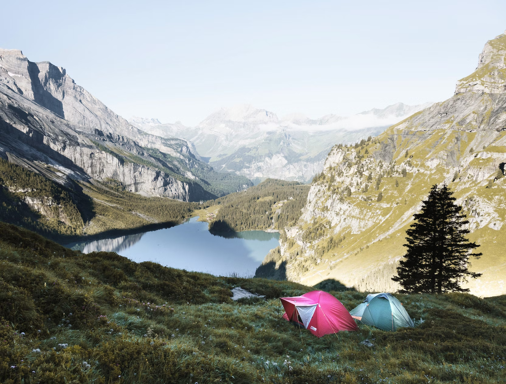 Lake Oeschinen budget travel switzerland