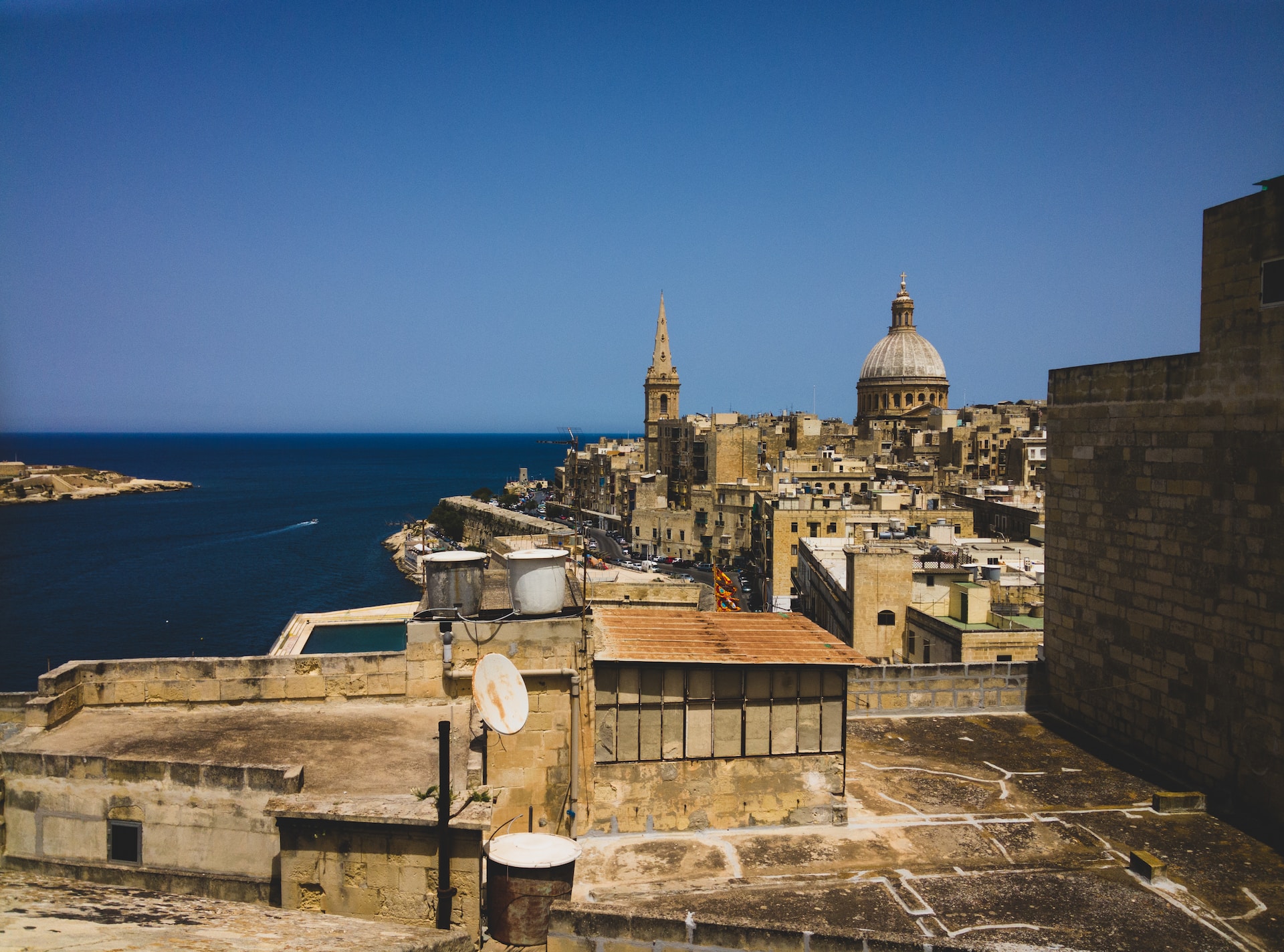 best places to visit in Malta Valetta town
