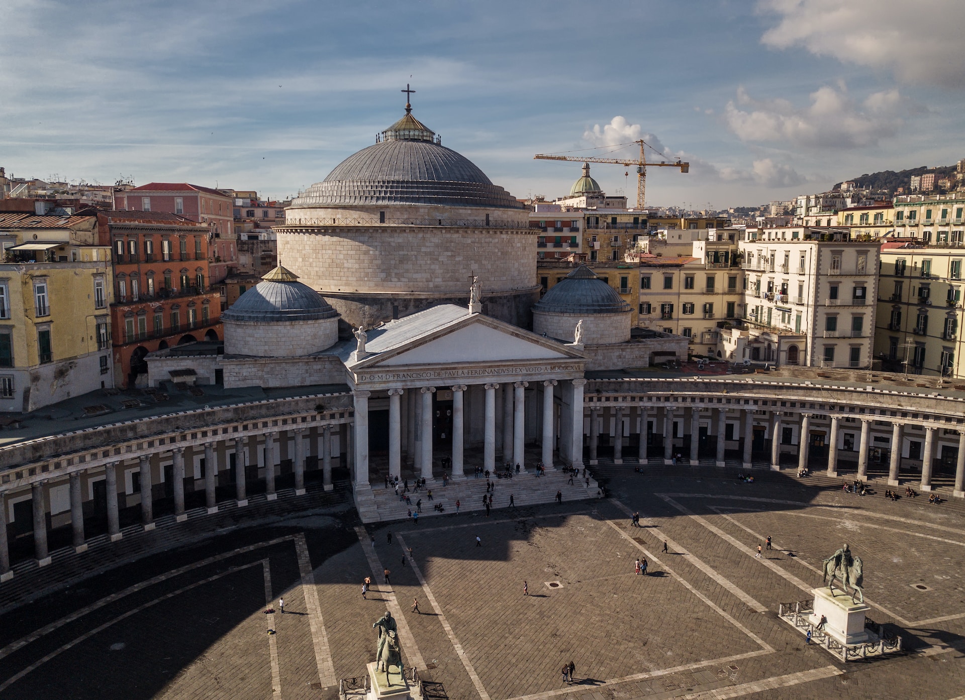 things to do in Naples Italy historic center 