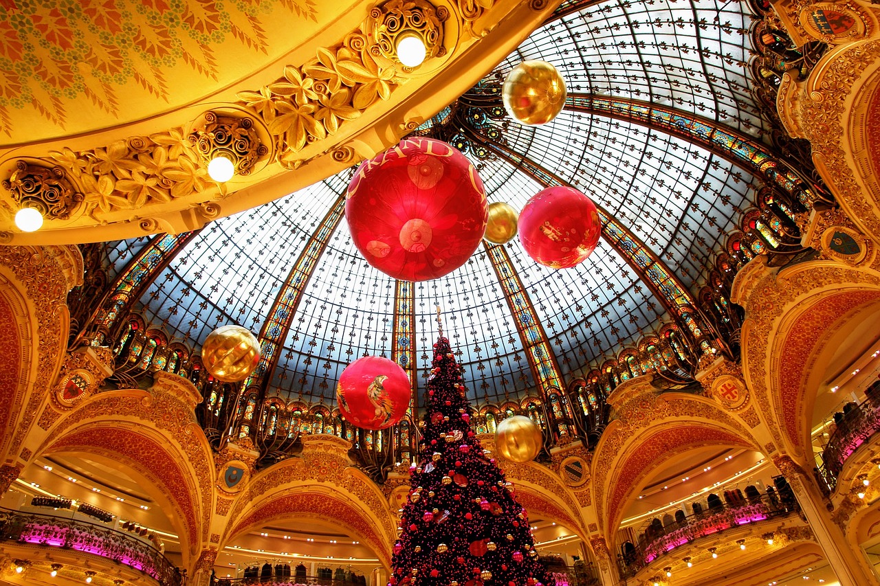 Christmas in Paris planning a trip 