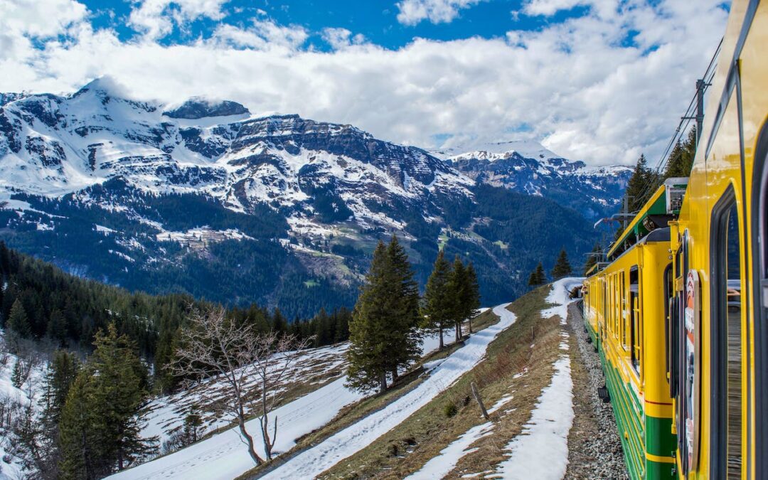 Most Beautiful Scenic Train Rides to Take (Worldwide)