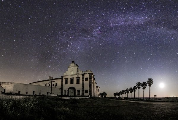 best spots for stargazing in Europe Alqueva