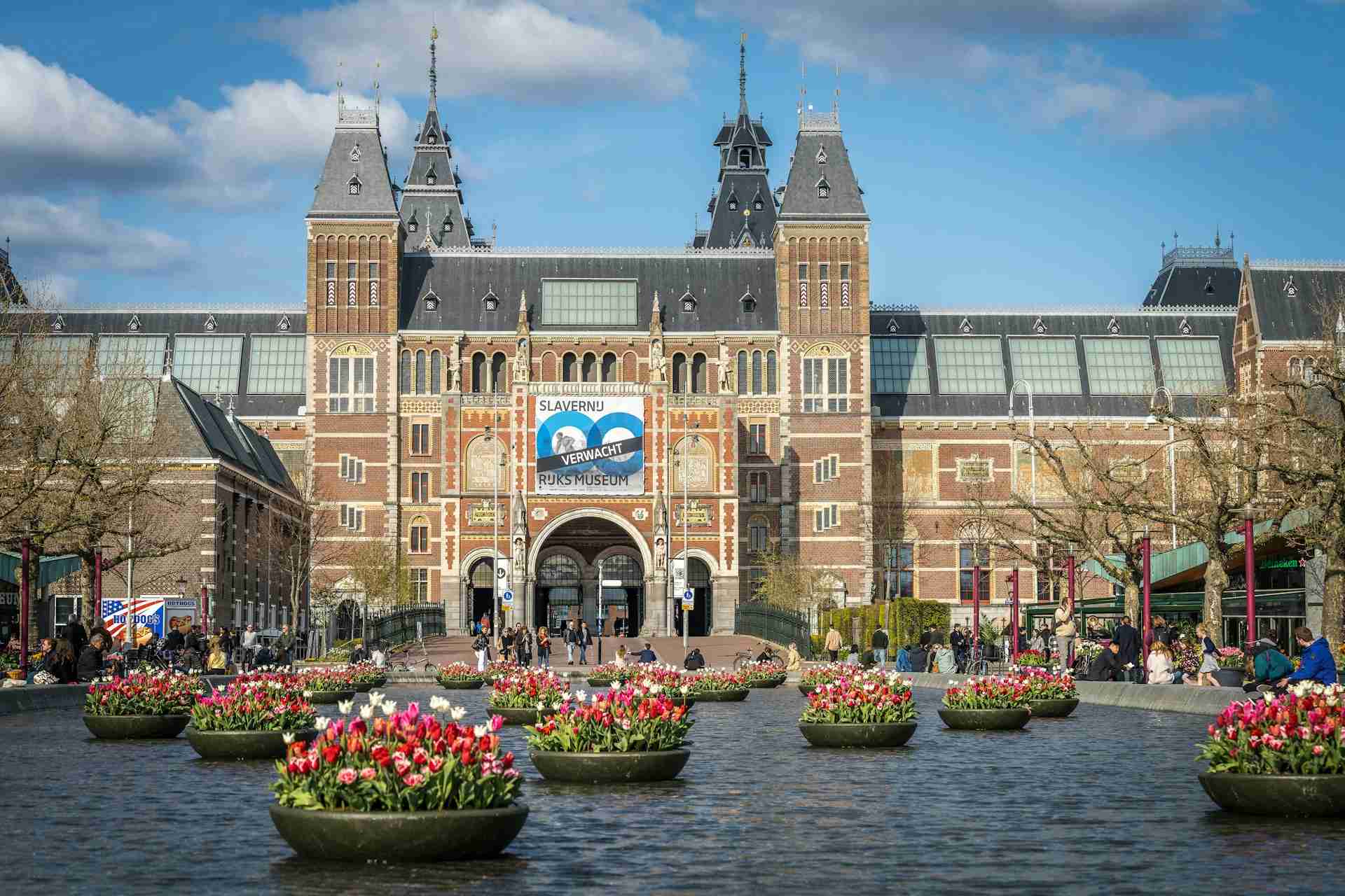 Amsterdam spring 2026 vacations