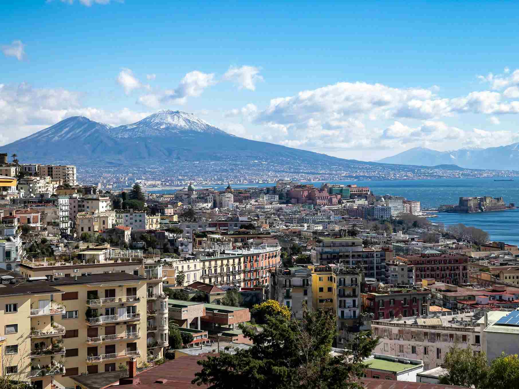 best cities in Italy to visit Naples