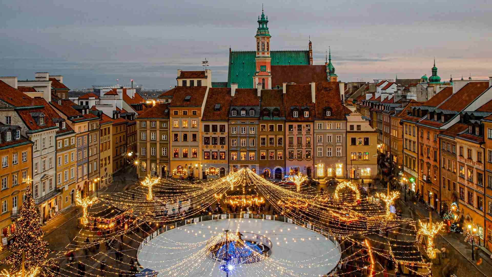 places to go for Christmas 2025 Warsaw