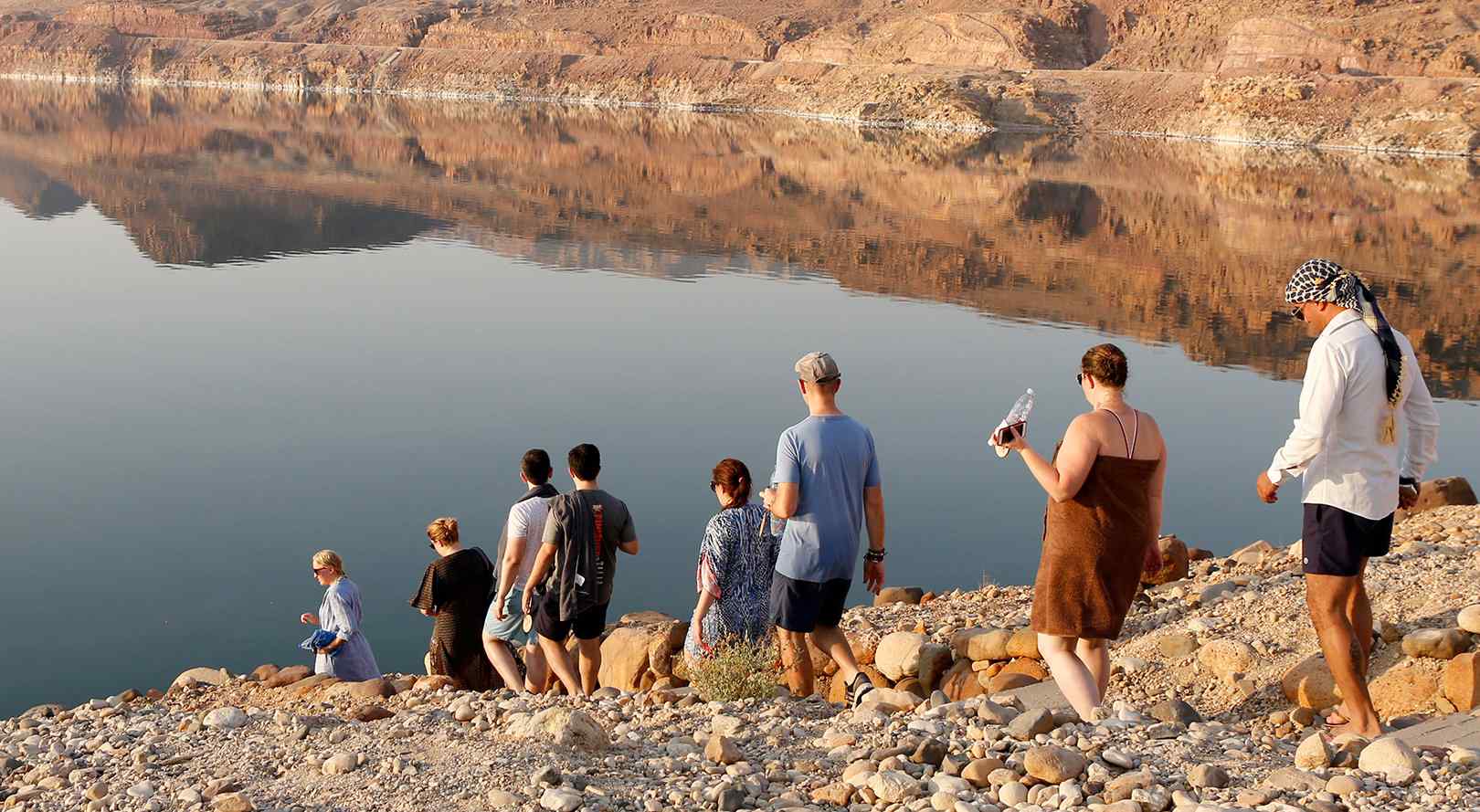 Flash Pack tour groups for solo travelers