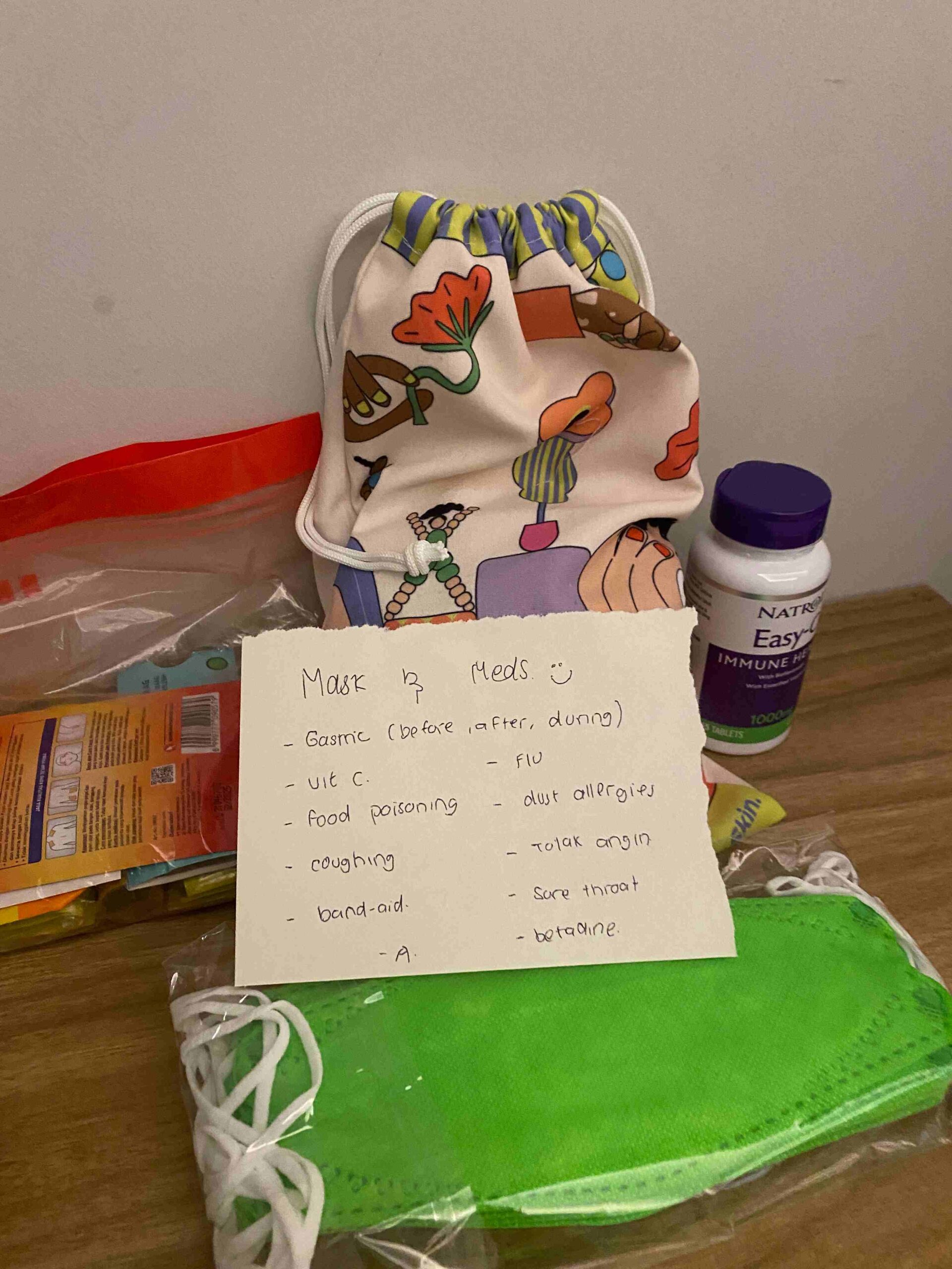 solo travel groups tips for beginners