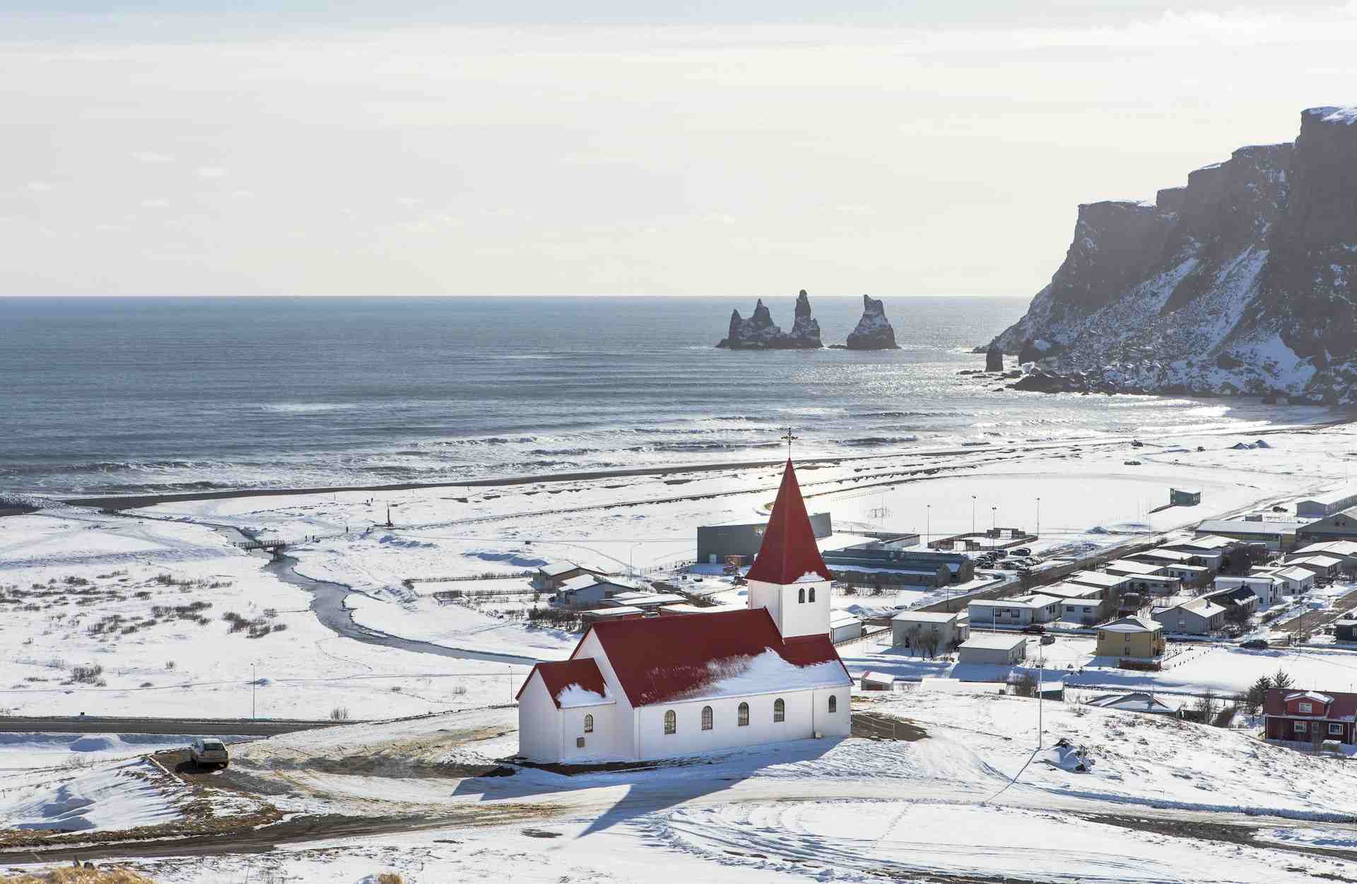 what does Iceland look like in winter
