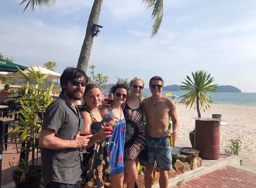 choose and book a group tour online