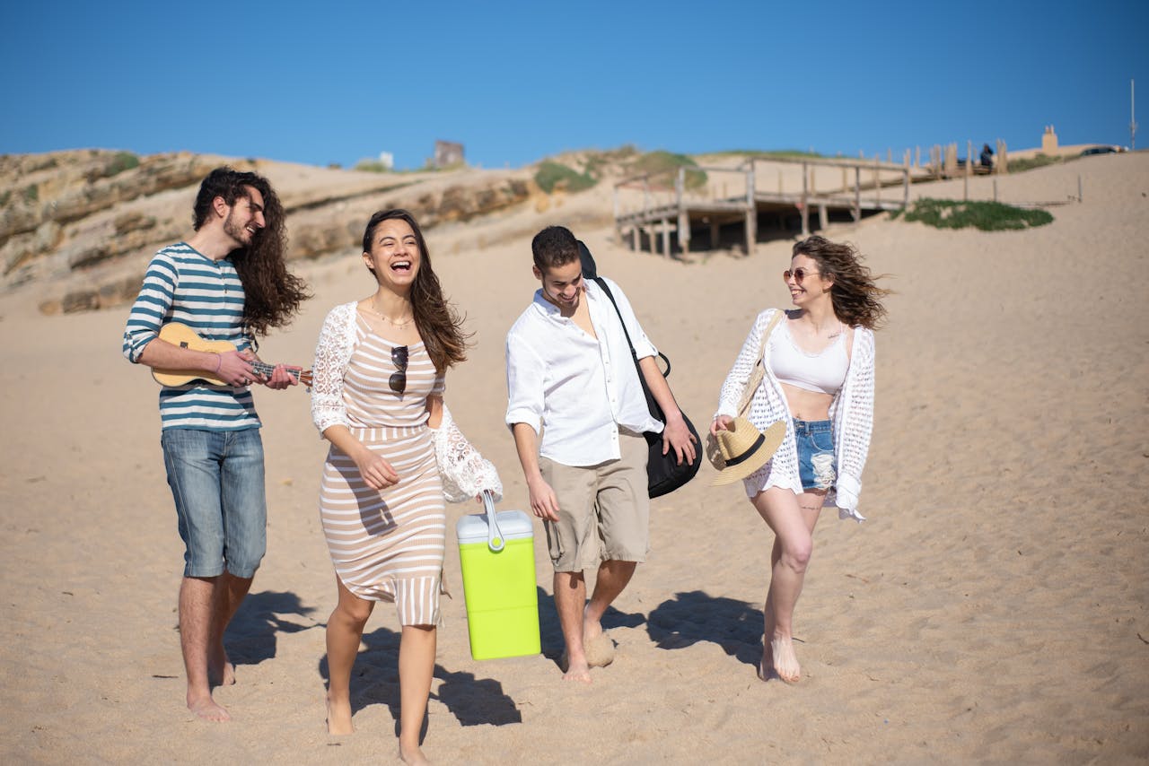 is group travel cheaper