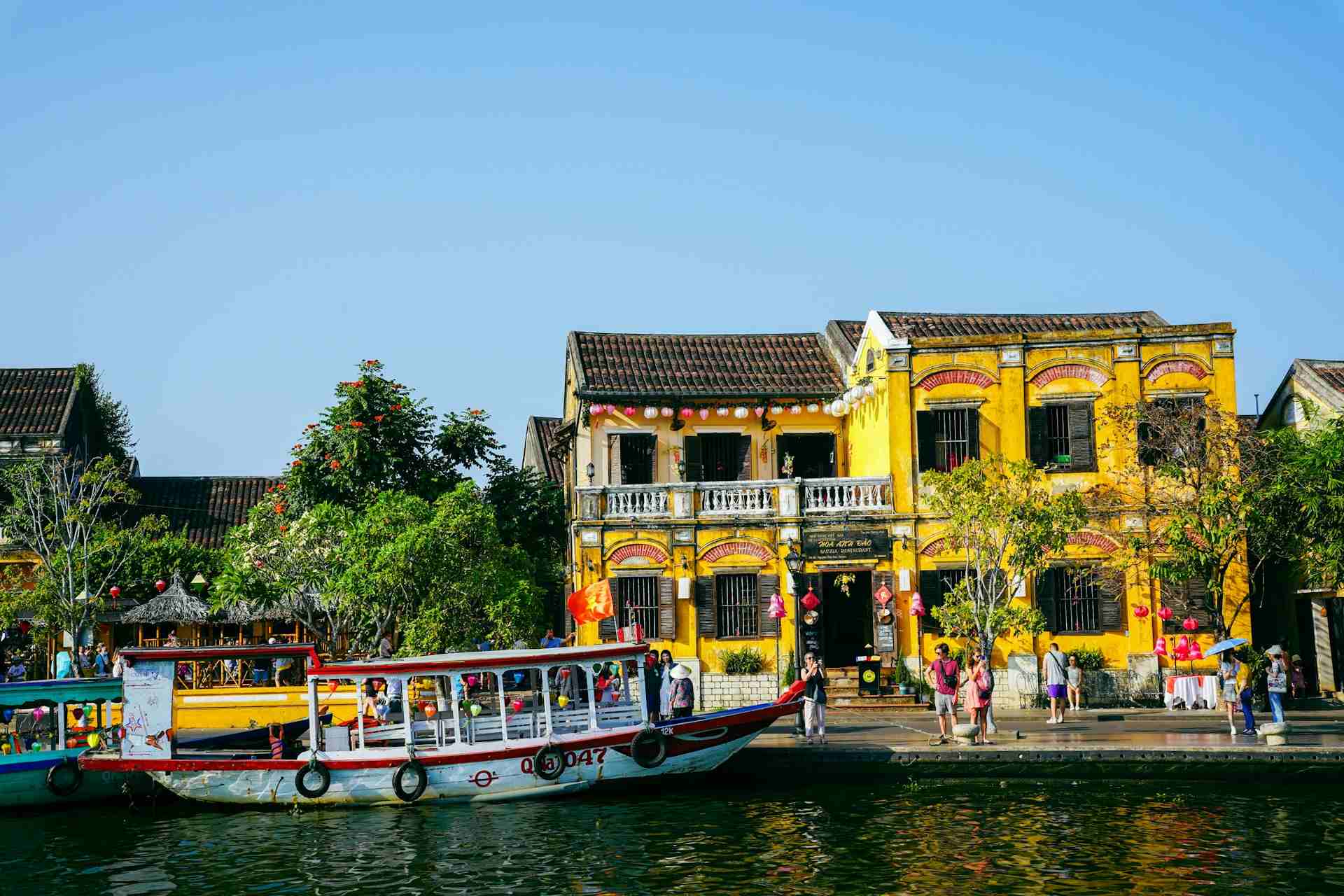 small group trips to Vietnam Intro Travel